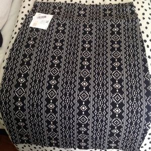 Lularoe Cassie skirt